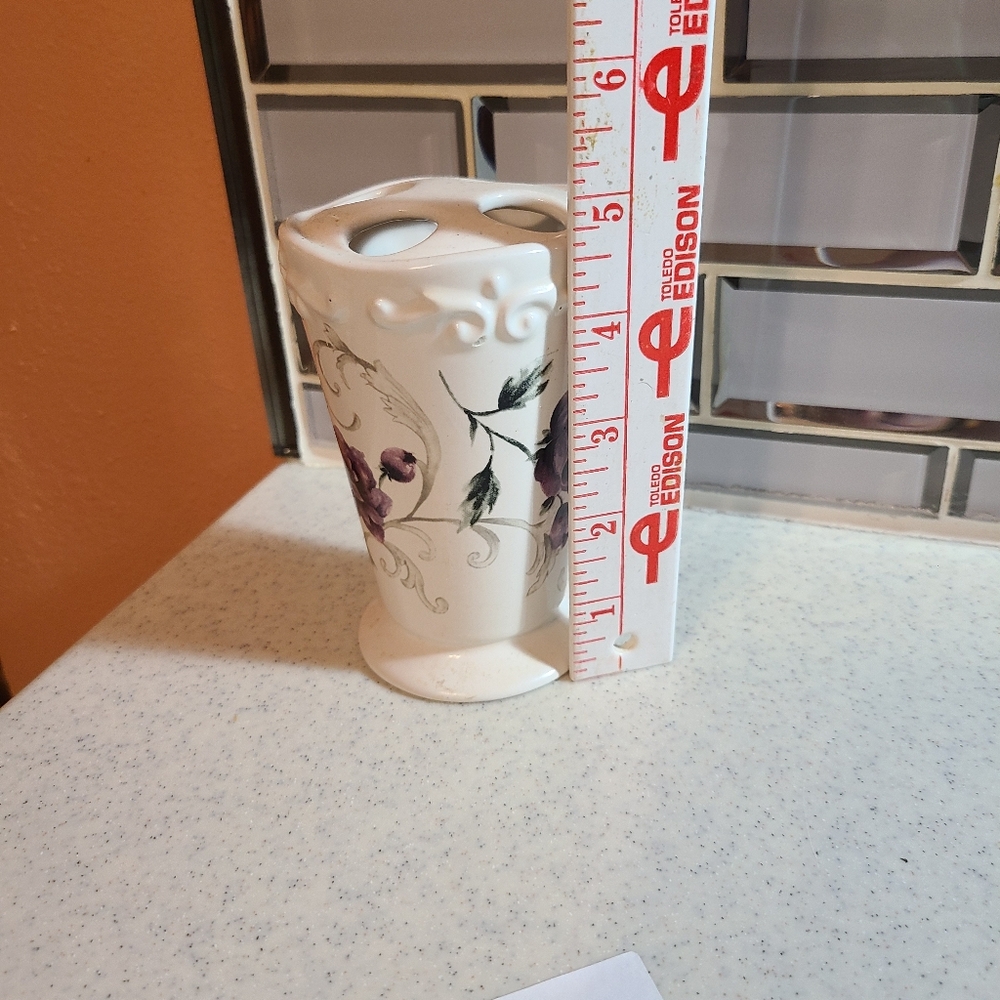 Vintage White and Purple Floral Vase - Picture 3 of 6